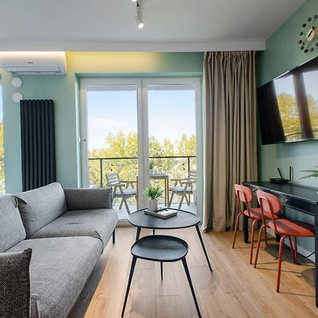 Queen Size Bed - Apartament Obok Manufaktury W Centrum Lodzi - Parking Gratis!!! Екстер'єр фото
